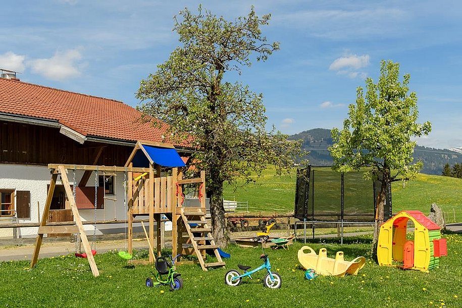 Spielplatz Maderhalm klein