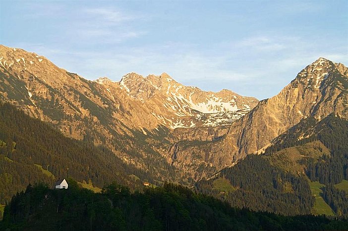 Aussicht auf die Kirche Schöllang