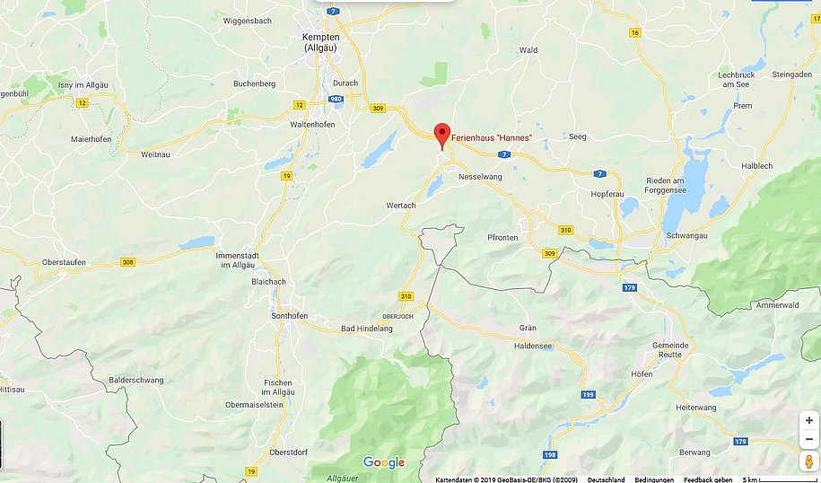 Zentrale Lage - Berge und Seen ab Haustüre...