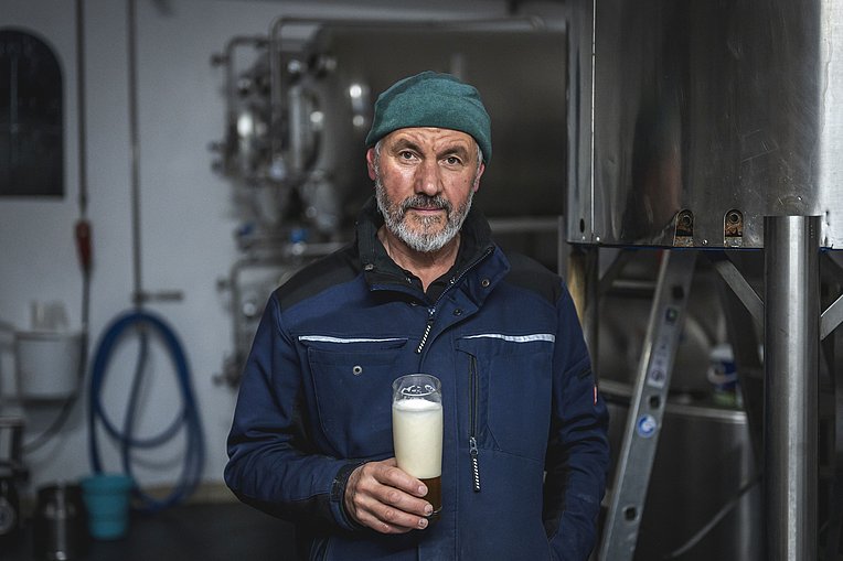 Rudi Maget in seiner Brauerei in Nesselwang