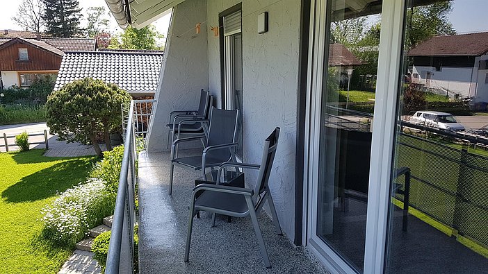 Balkon OG