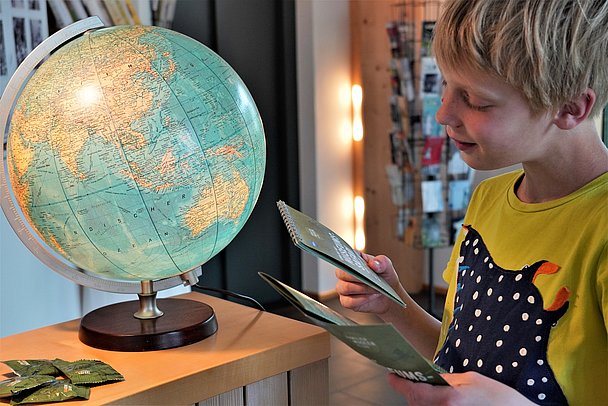 Bei der Museums-Safari durch die Familien Museen Allgäu gibt es viel zu entdecken für Kinder.