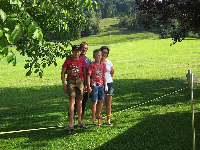 Familie Kennerknecht begrüßt sie in Thalkirchdorf
