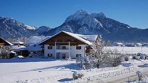 Hotelansicht Winter