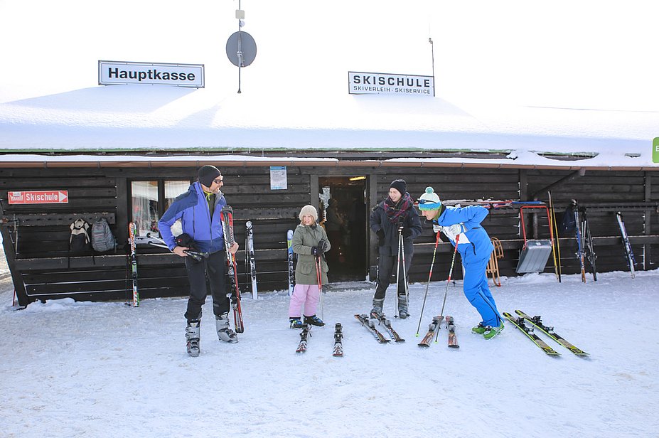 Voller Tatendrang am Hang: Dirk, Benita, Judith und Johannes