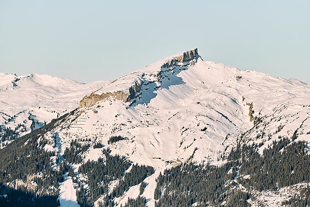 Verschneites Gipfelplateau des Ifen