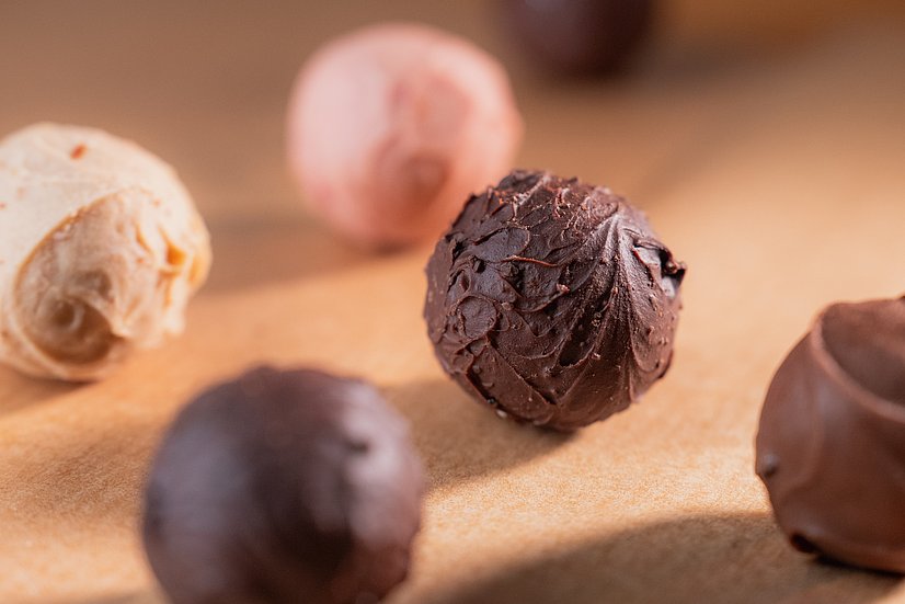 Fertige Pralinen verschiedener Art