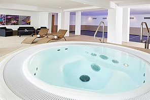 Massage-Whirlpool