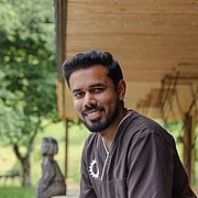 Fastenexperte Dr. Dinu Samen Kum im Hotel Chesa Valisa