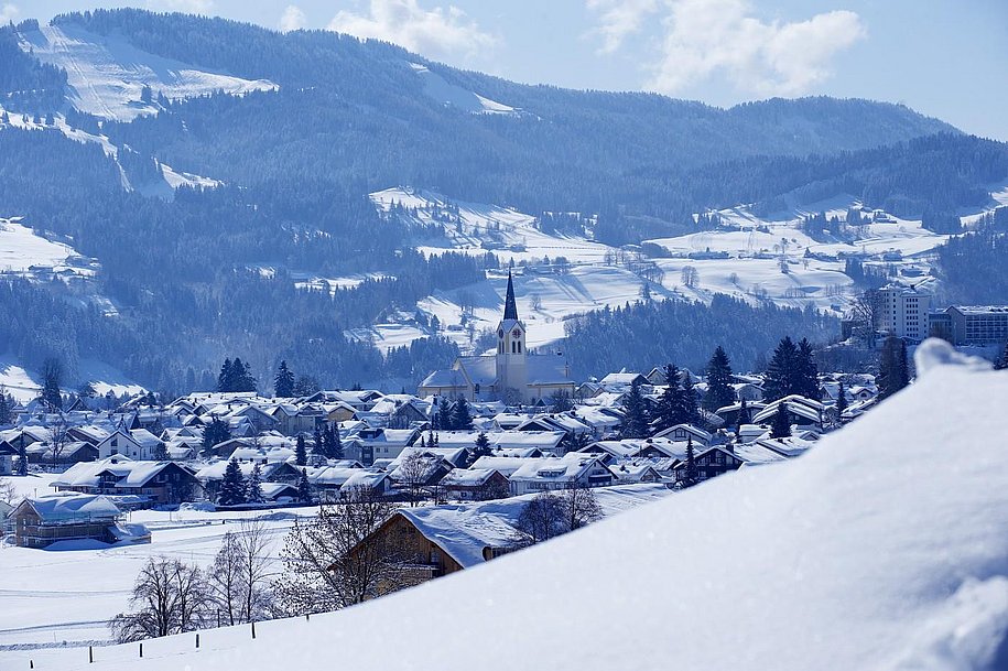 Winter Oberstaufen Kirche