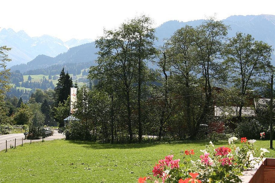 Charivaris Alpenlodge, Bergblick