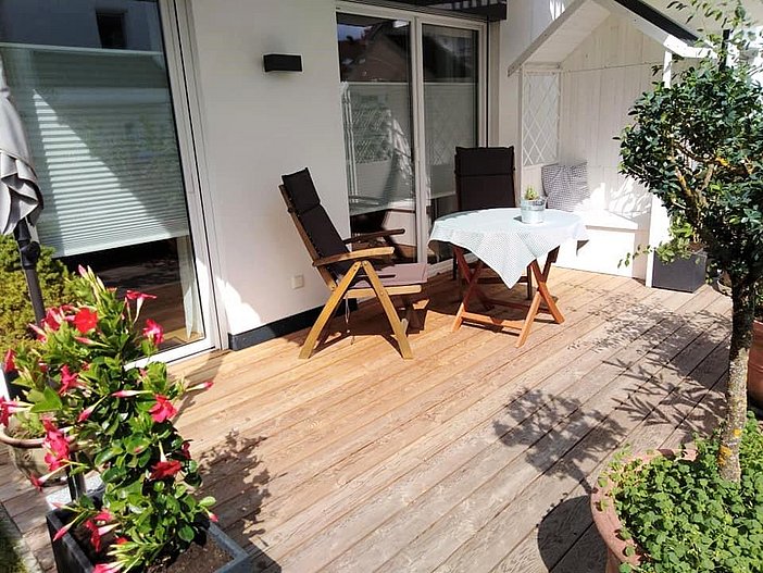 Terrasse mit Philosophenbank