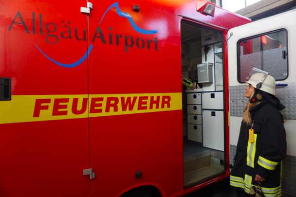 Jetzt wird es spannend - das Feuerwehrauto von innen