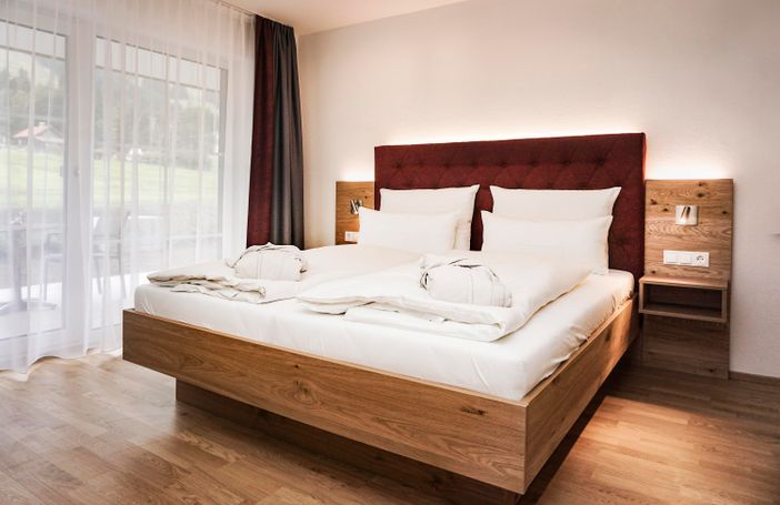 Gänseblümchen-Schlafzimmer Bett