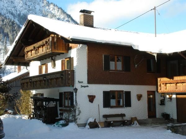 Haus Zengerle im Winter