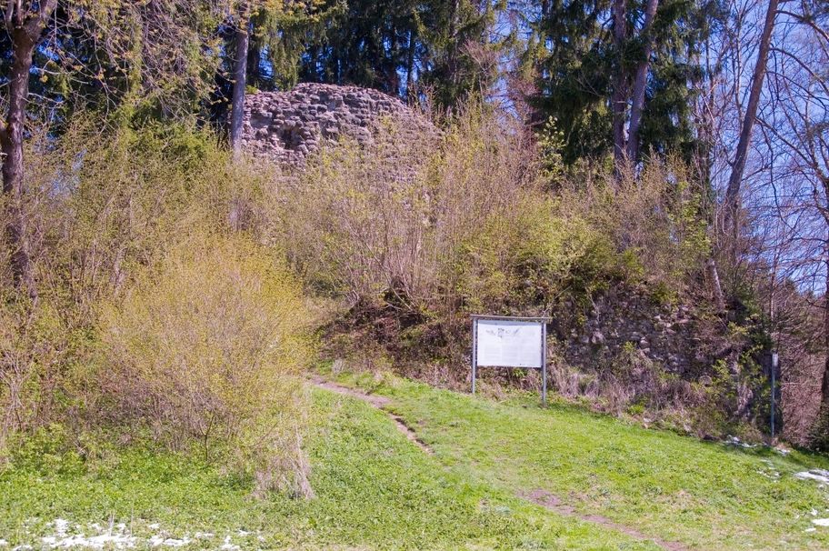 Ruine Neuenburg