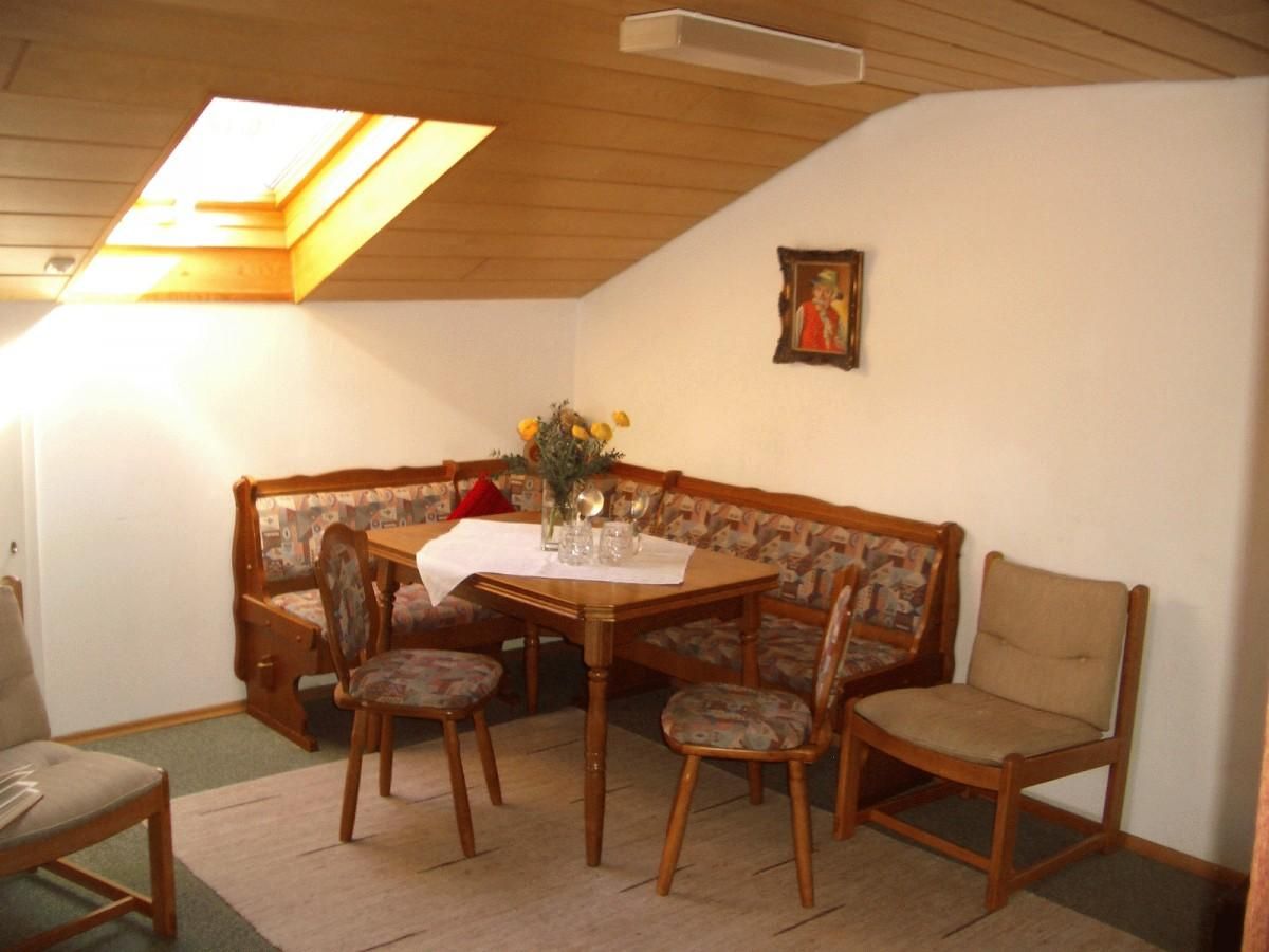 Schlemmen in der urigen Essecke