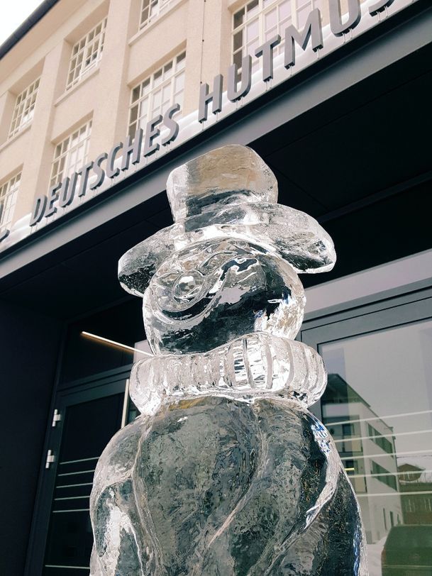 Winterfest 2019 Eisskulptur Hutmuseum