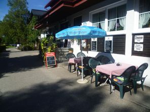 Am Eingang.