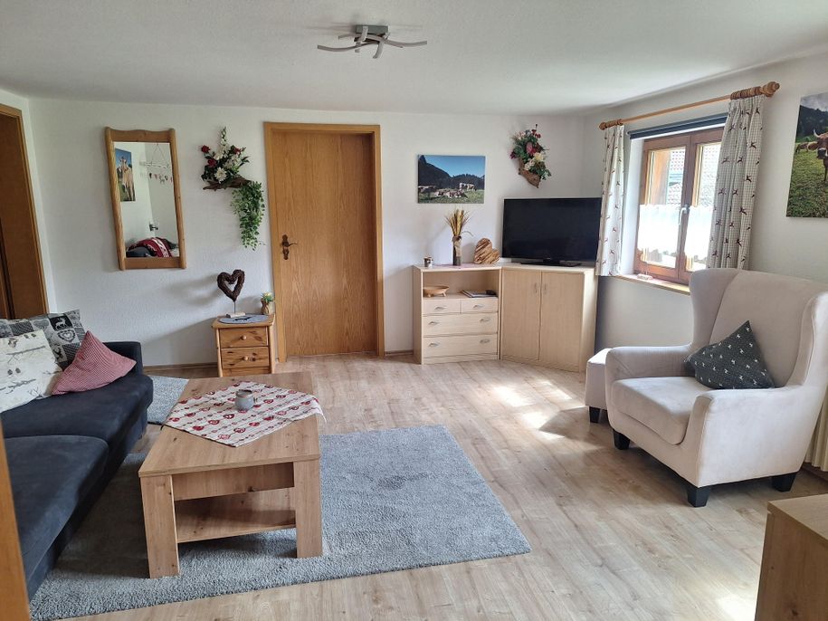 Wohnzimmer mit Schlafcouch