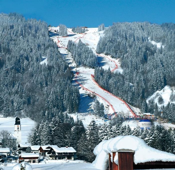 Weltcup-Piste Ofterschwang mit Zielhang