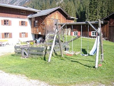 imp-ums-haus