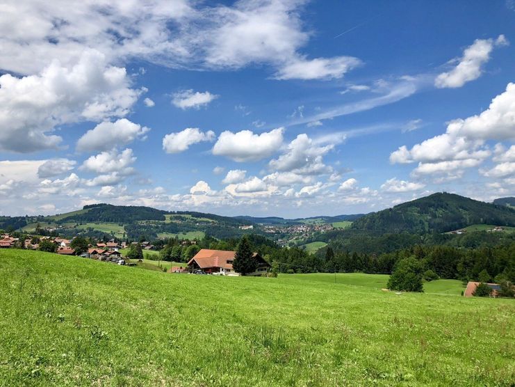 Blick von Steibis nach Oberstaufen