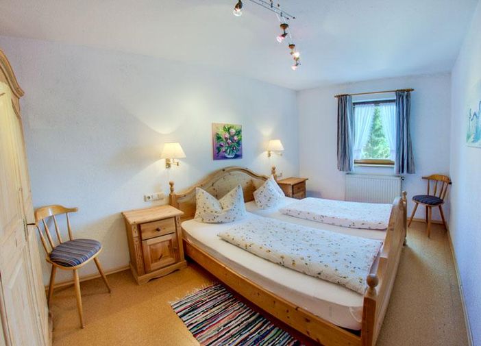 Enzian-Schlafzimmer