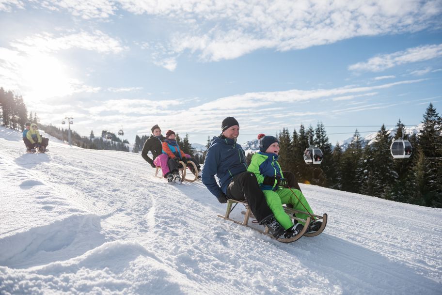 Rodelvergnügen in Ofterschwang im Allgäu