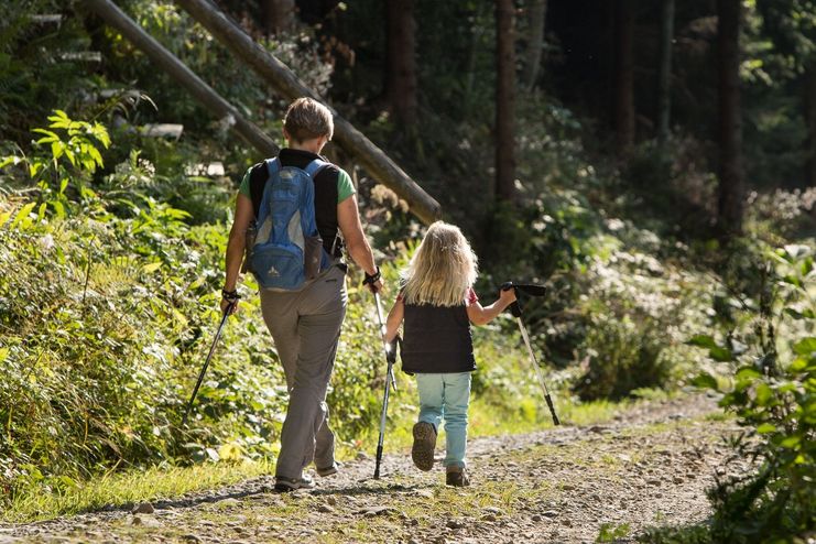 Bestens geeignet für eine kurze Familientour: Walderlebnisweg Isny-Beuren