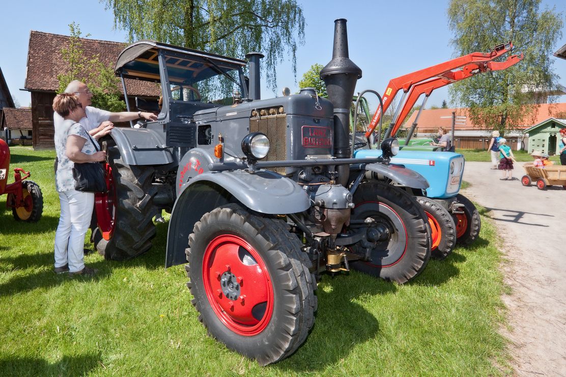 SBI_Bulldog_Dig-13103