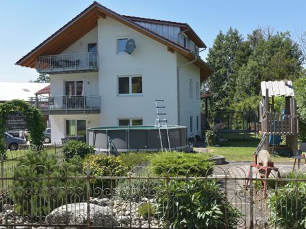 Komplettansicht mit pool