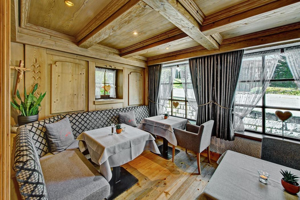 Stube Hotel DIANA Oberstaufen