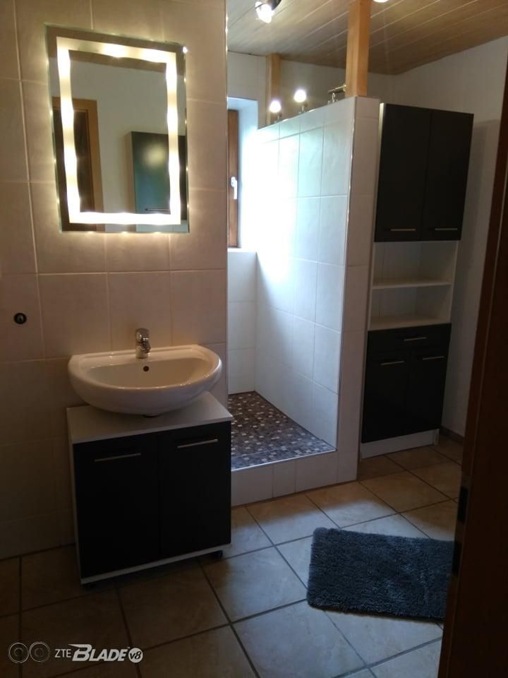 45447357_255810648417858_6591792677778358272_n