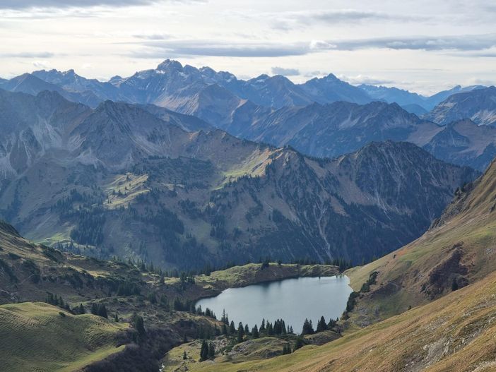 Blick zum Seealpsee - Oberstdorfer Berge