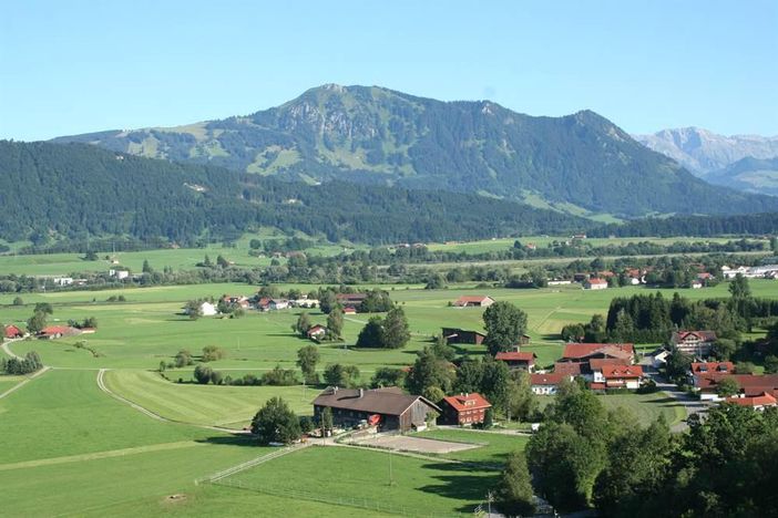 Blick zum Hausberg Grünten