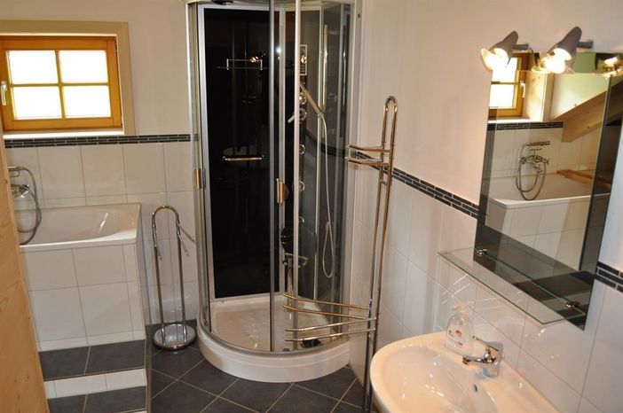 Badezimmer OG