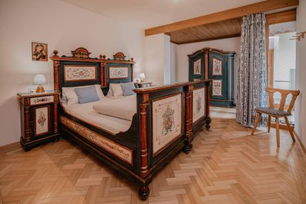 K-69102_FeWo-Alpenroesle-Schlafzimmer_6722_©Tanner