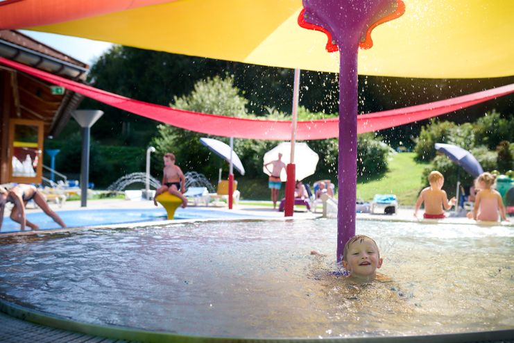 Aquaria_Kinderbecken_Sommer(c)ErlebnisbadAquaria_HariPulko