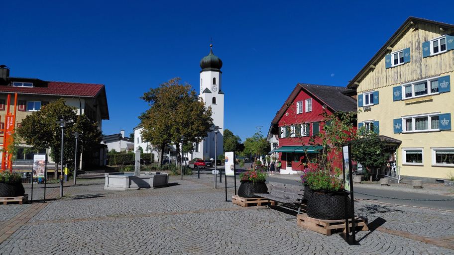 Sulzberger Ortszentrum mit Kirche