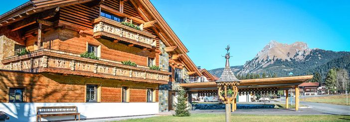 Hausansicht Richtzung Berge