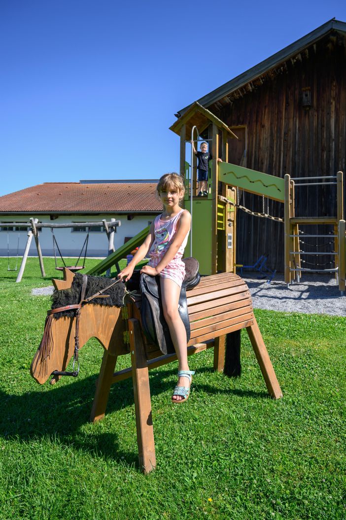 Ferienhof Schweiger-Spielplatz