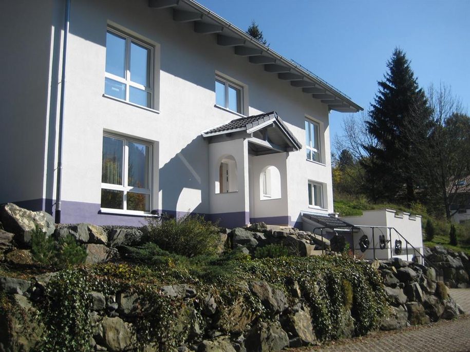 Haus im Sommer