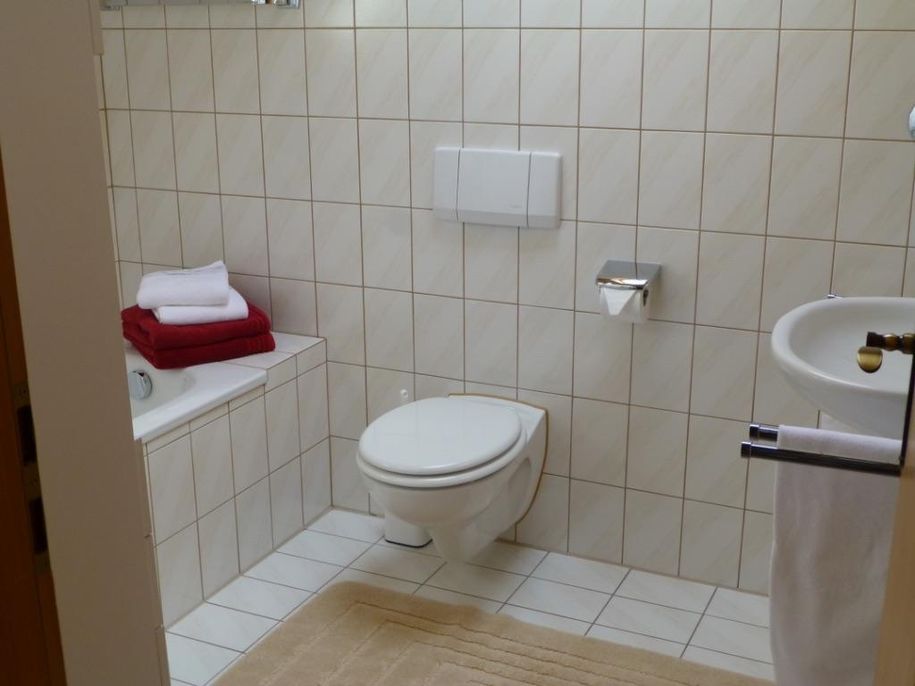 Bad mit Wanne/Dusche