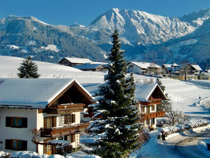 Winterblick aufs Nebelhorn