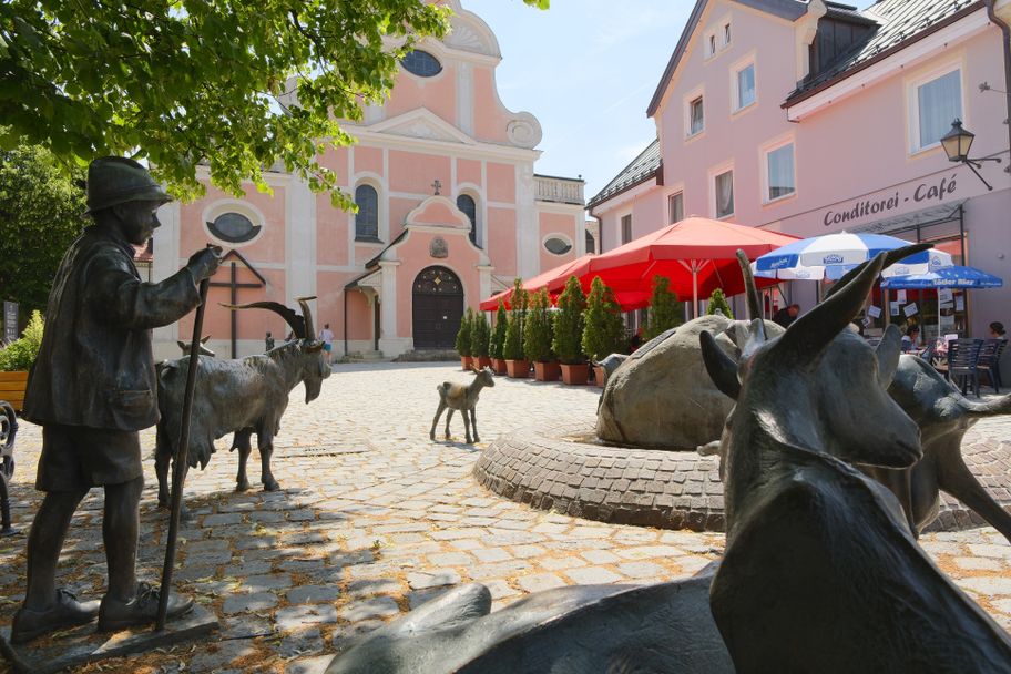 4 - Klosterplatz