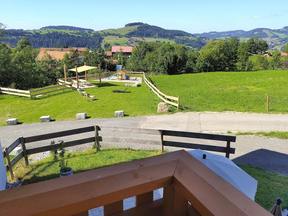 Spielwiese Balkon