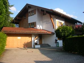 1096244