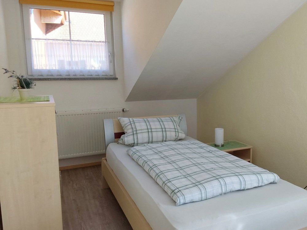 2.Schlafzimmer 2 getr.Betten