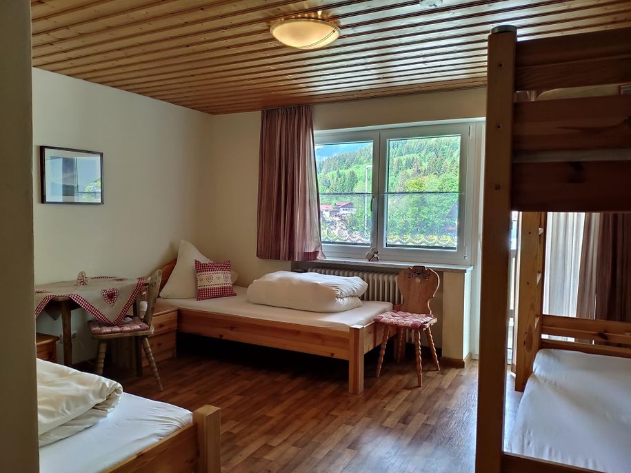 Zimmer Nr. 3 - 4-Bettzimmer